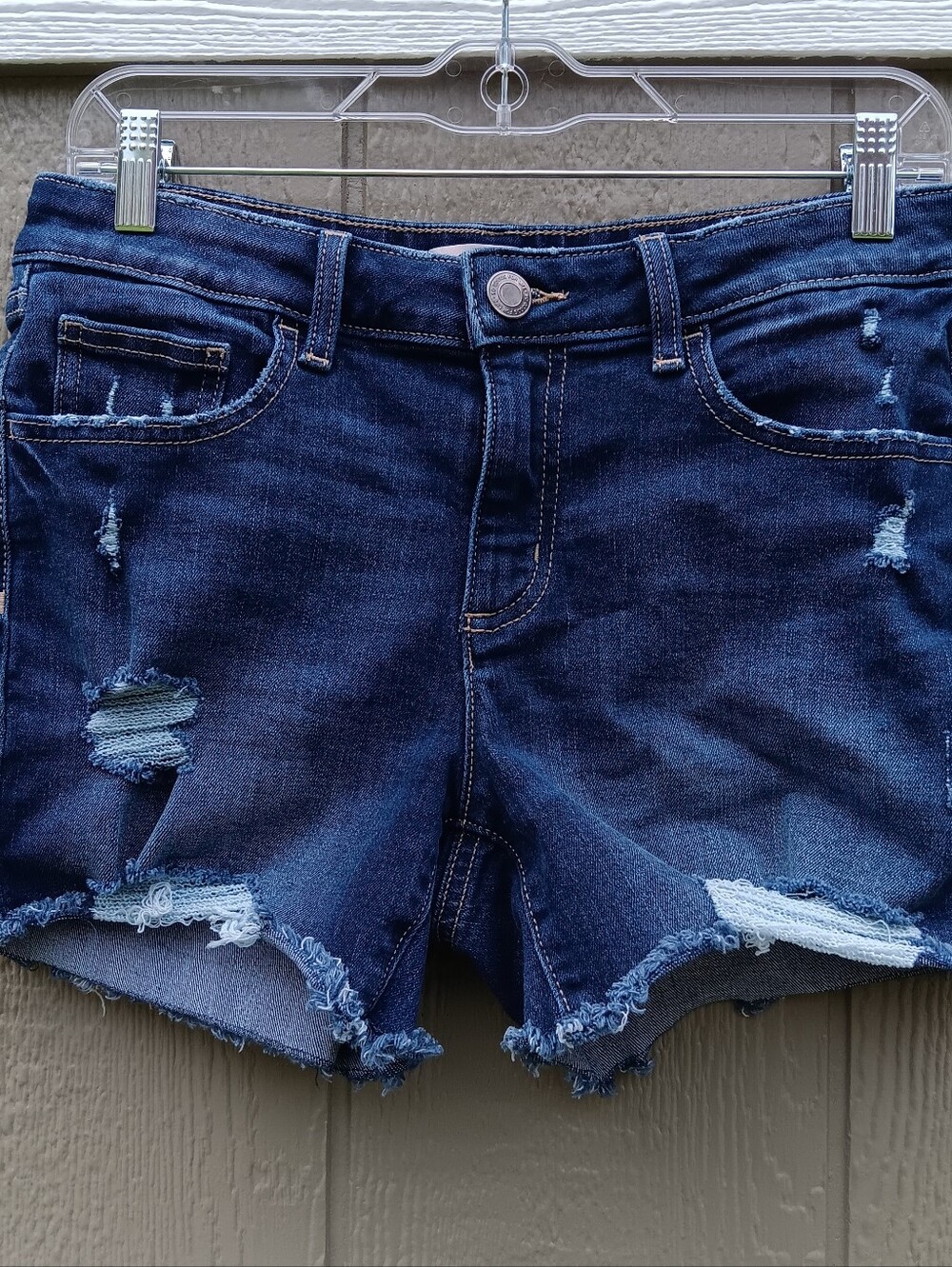 SO Denim Distressed Cut-Off  Low Rise Midi Shorts Juniors Size 9 Waist 29